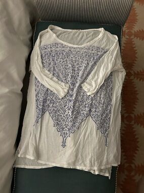 Sundry White Long Sleeve Tunic with bluish Print